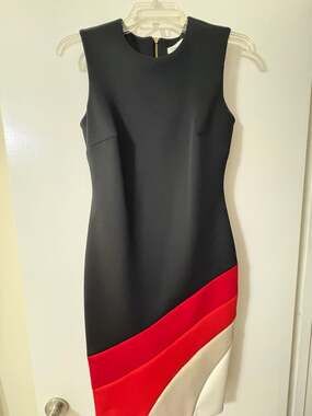 Calvin Klein Size 2 Black Colorblock Scuba Sheath Dress with Asymmetrical Hem